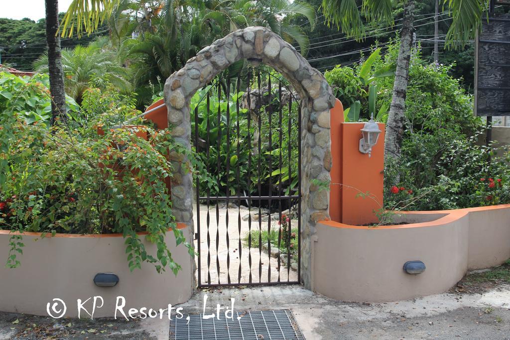 Enchanted Waters Tobago Hotel Buccoo Exterior photo