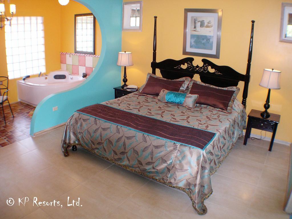 Enchanted Waters Tobago Hotel Buccoo Room photo