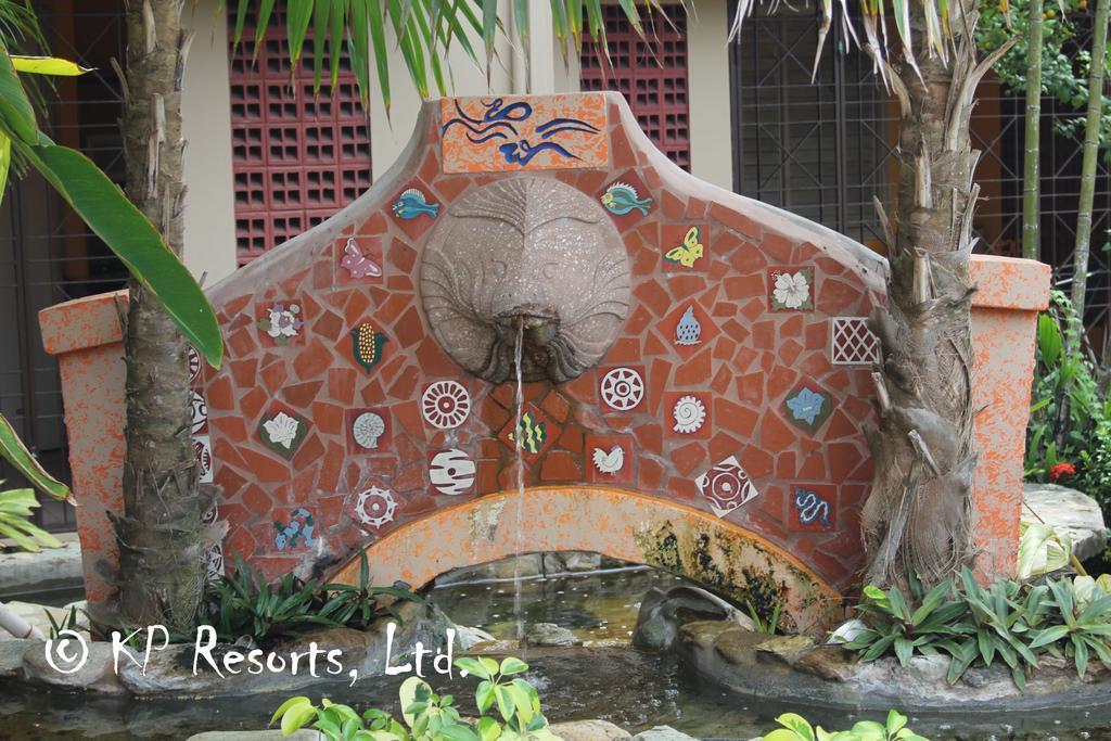 Enchanted Waters Tobago Hotel Buccoo Exterior photo