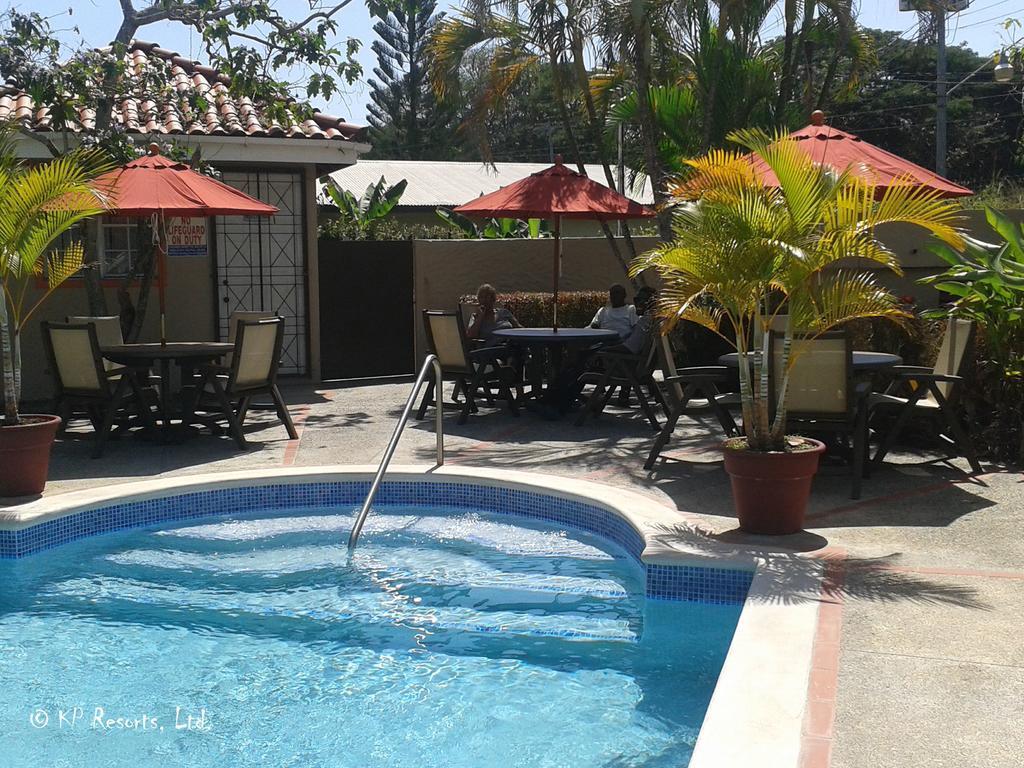 Enchanted Waters Tobago Hotel Buccoo Exterior photo